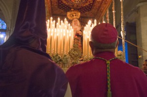 Resumen fotográfico de la Semana Santa 2015 en la Catedral de Sevilla