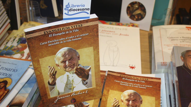 Edición benéfica de ‘Evangelium Vitae’ en la Librería diocesana