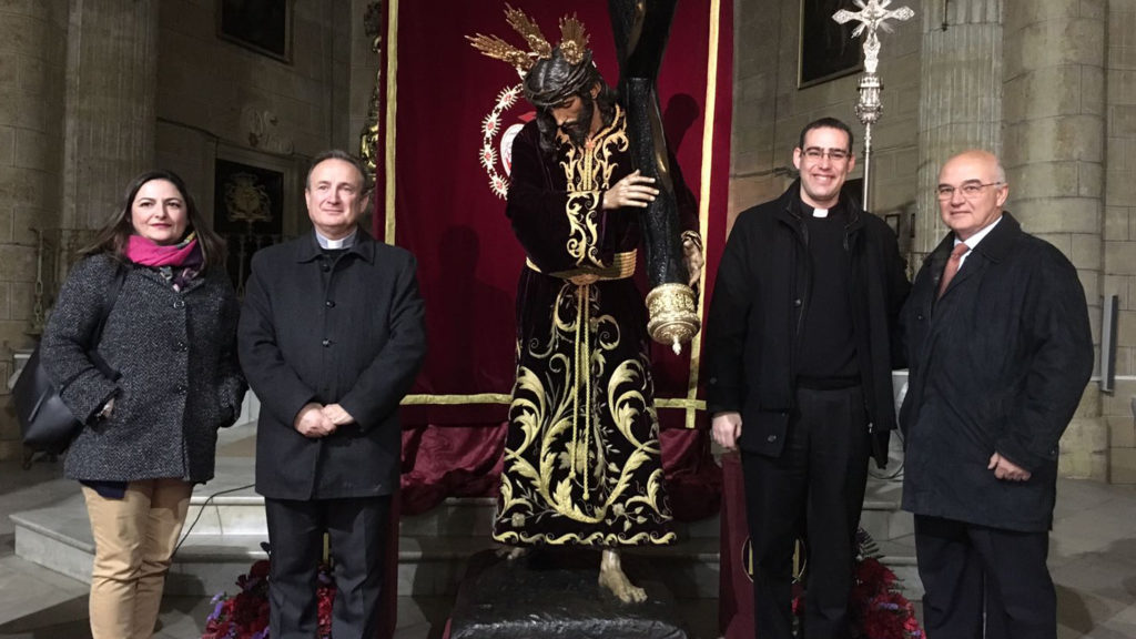 ‘Seguir a Jesús’, primer pregón misionero en la Misión de la Parroquia de Santiago, de Alcalá de Guadaíra