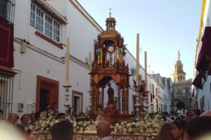 Celebración del Corpus Christi en la Parroquia Sagrados Corazones, de San Juan de Aznalfarache
