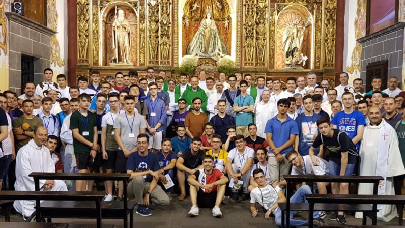 El Seminario Menor de Sevilla participa en el Encuentro de Seminaristas de Bachillerato en Canarias