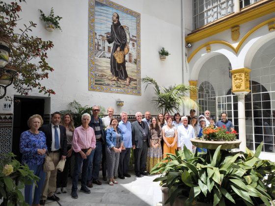 Comedor San Juan de Dios, Sevilla, monseñor Saiz Meneses (56)