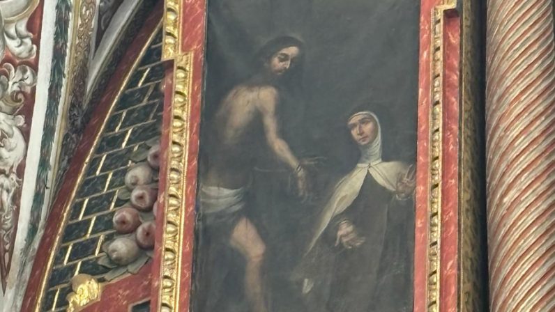 Año de la Oración: dos representaciones de Santa Teresa de Jesús orando, Convento de San José del Carmen, Sanlúcar la Mayor.