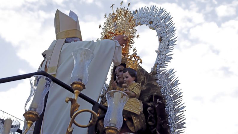 Homilía en la coronación canónica de María Santísima de la Sangre, de Huévar del Aljarafe (08-06-2024)