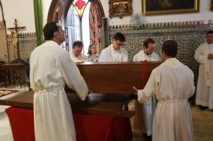 Traslado de los restos del venerable padre Torres Padilla