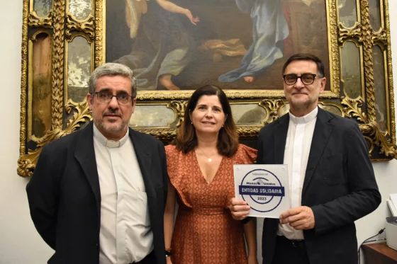 El Cabildo Catedral recibe el Sello Entidad Solidaria 2023 de Manos Unidas