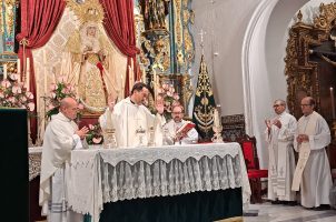 Toma de posesión del sacerdote Elías Domínguez, párroco de Ntra. Sra. de Belén (Gines)