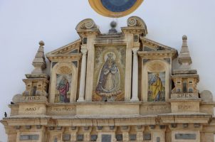 Monseñor Saiz Meneses preside la Eucaristía en el Santuario de Consolación de Utrera