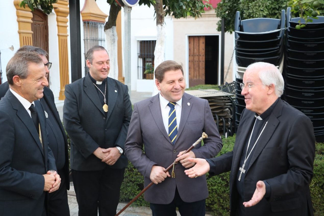 Calle de Villaverde del Río dedicada al cardenal Amigo