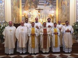 Toma de posesión del sacerdote Jesús Medina Pou, párroco de Santiago el Mayor (Los Corrales) 