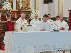 Toma de posesión del sacerdote José Manuel Martínez, párroco de San Gil Abad