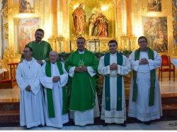 Toma de posesión del sacerdote Ely Lesmes, párroco de San Juan de Ávila, de Écija