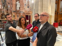 Presentación de la restauración del retablo del Sagrario