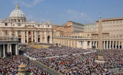 Monseñor Saiz Meneses presidirá la peregrinación del clero diocesano a Roma por el Jubileo de los sacerdotes